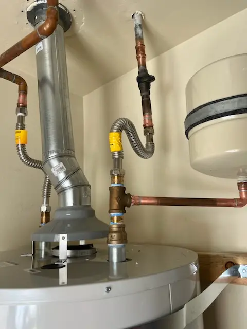 Water heater installation and plumbing repair in Redland Woods